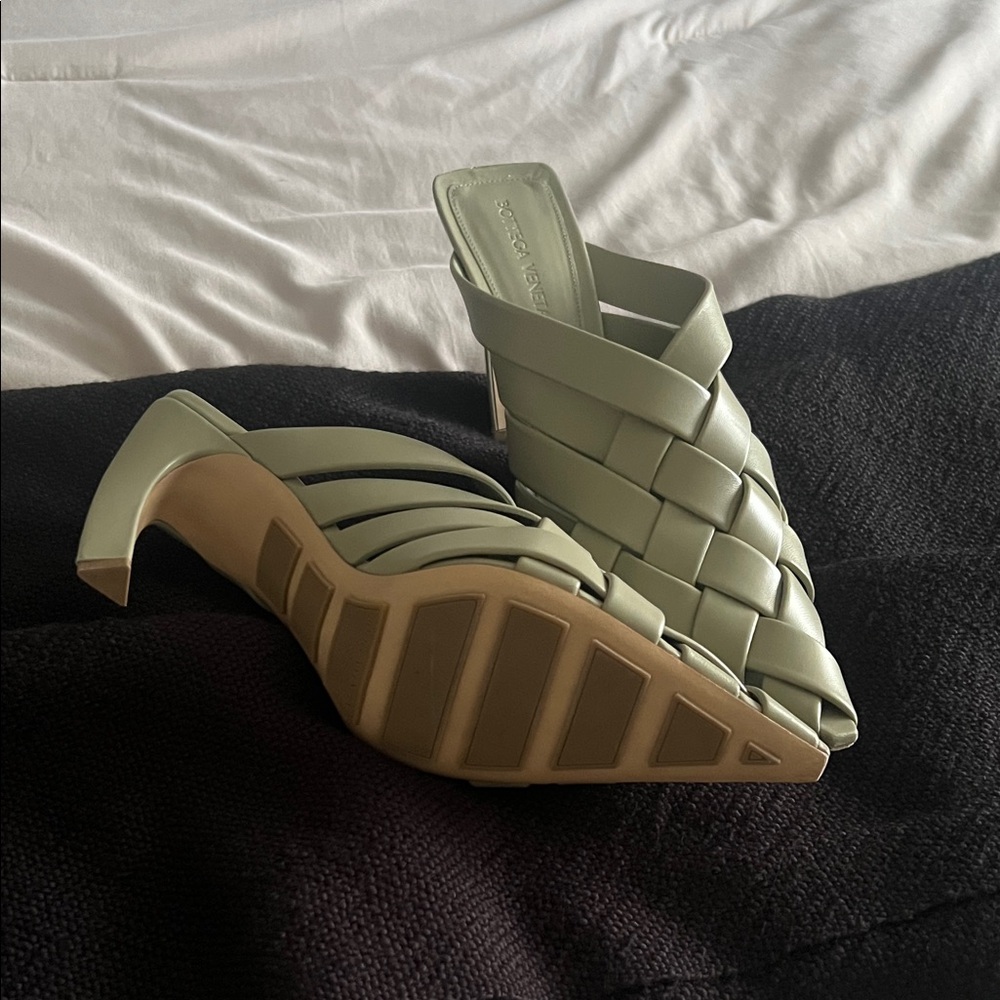 Bottega Veneta